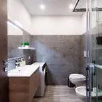 Lianora By Quokka 360 - Comfortable And Modern Flat In The Centre Of Lägenhet Como